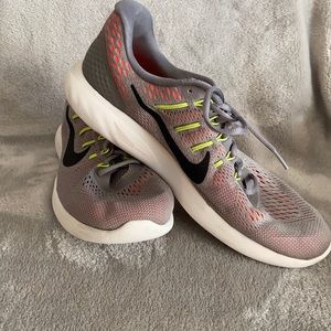 Women’s Nike Lunar Glide 8 Running Shoes; Size 10.5; Gray Color